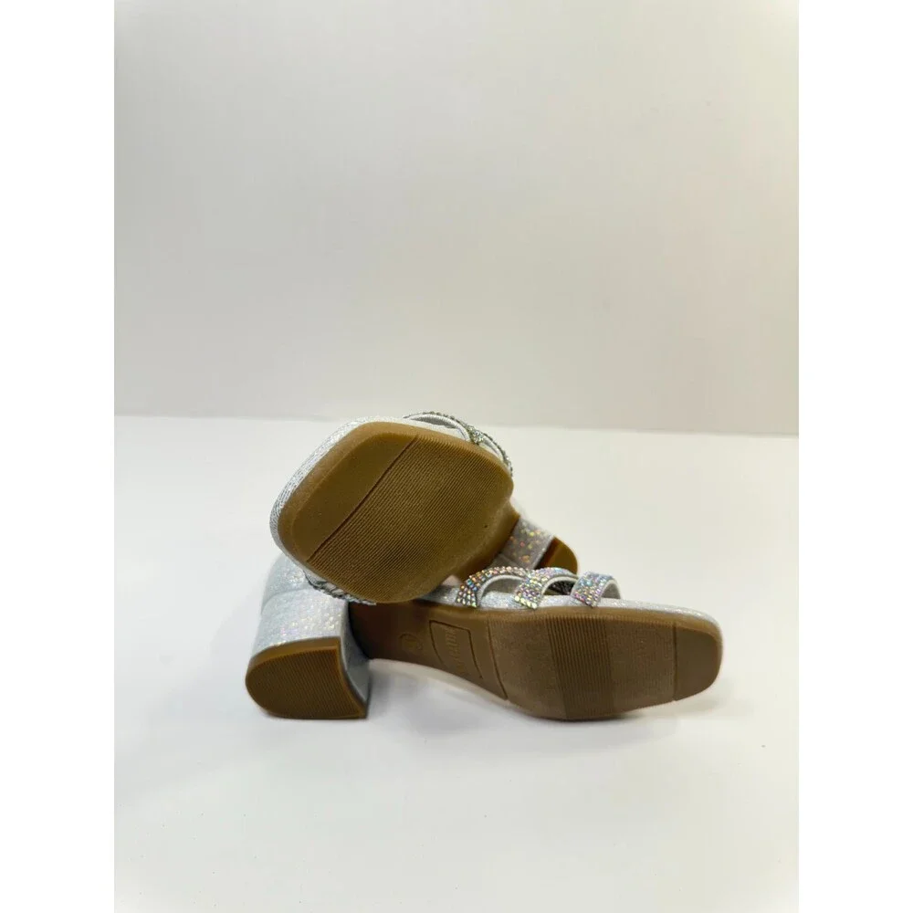C29. Kelly & Katie Kids Silver Glitter-US 12